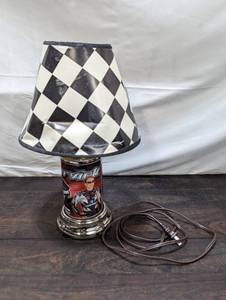 lot 135 image: Kevin Harvick Table Lamp