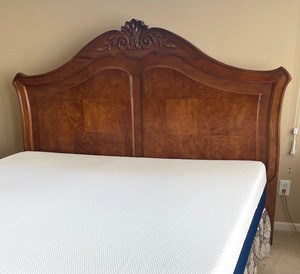 lot 5A image: Gorgeous King Bed