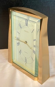 lot 117 image: Seiko Quartz Clock
