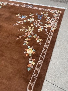 lot 1 image: Incredible Hand Knotted 100% Wool Pile Area Rug