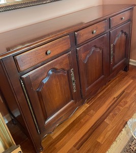 lot 25 image: Beautiful Wooden Buffet Server  Side Board