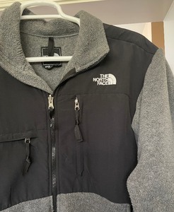 lot 169 image: North Face Fleece Coat  Jacket