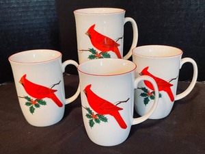 lot 244 image: Cute Cardinal Decor and More