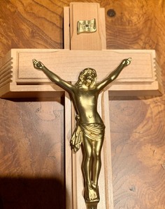 lot 83 image: Beautiful Cross with Holy Water Bottle and Candles