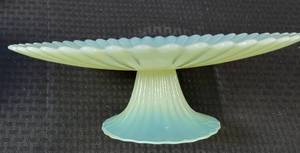lot 54 image: Pretty Jadeite Green Fluted Pedestal Cake Pastry Stand