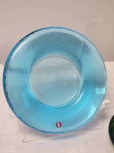 lot 62 image: Iittala Finland - Fine Art Glass Plates