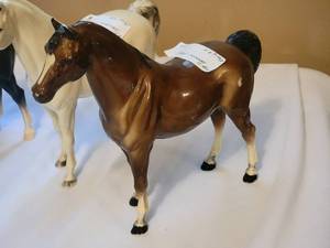 lot 106 image: Vintage Breyer Horse Collection - Arabian Mare, Arabian Stallion - 3814202201