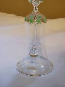 lot 53A4 image: Bimini Ultra-Fine Italian Studio Art Glass Bell - Green Swirl