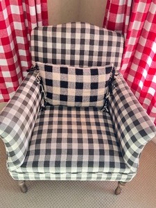 lot 62 image: Vintage Upholstered Black and White Plaid Chair