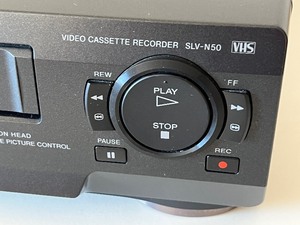 lot 63 image: Sony VHS Player SLV-N50