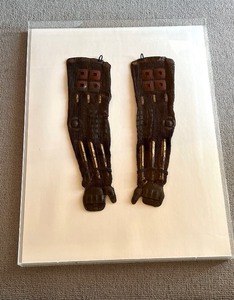 lot 1 image: Framed Antique Pair of Japanese Samurai Gloves