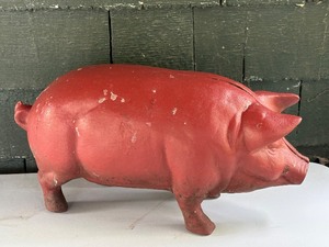 lot 110 image: Red Painted Cast Iron Pig Figurine