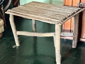 lot 102 image: Decorative Twig Accent  Side Table