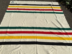 lot 96 image: Pendelton Glacier National Parks Series Wool Blanket