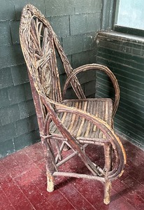 lot 88 image: Decorative Twig  Rustic Accent Chair