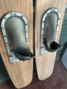 lot 66 image: Pair of Vintage Trixter Supreme Water Skis