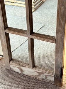 lot 121 image: Decorative 8 Pane Rustic Style Mirror