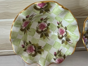 lot 55 image: Mackenzie Childs Ruffled Rim Sweet Pea Bowl & Mackenzie Childs Ruffled Rim Morning Glory Bowl