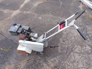 lot 78 image: Garden Tiller