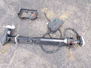lot 23 image: Minn Kota Trolling Motor