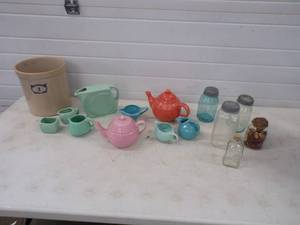 lot 110 image: Vintage Glass ware, Crock and Canning Jars