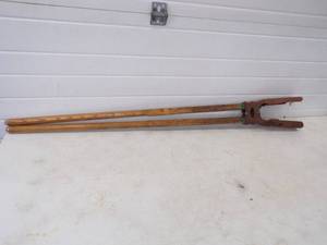 lot 63 image: Post Hole Digger