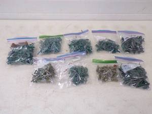 lot 140 image: 9 Packages of Vintage Army Men