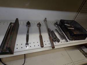 lot 151 image: Ratchets and Sockets 12
