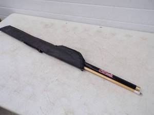 lot 170 image: Coke Cola Pool Cue
