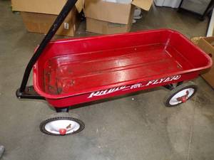 lot 186 image: Radio Flyer Wagon