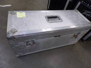 lot 187 image: Band Gig Box