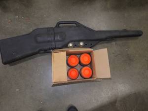 lot 200 image: Gun Boot and Clay Pigeons