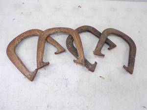 lot 207 image: Set of Horse Shoes