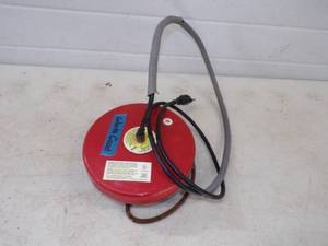 lot 209 image: Water Tank Heater