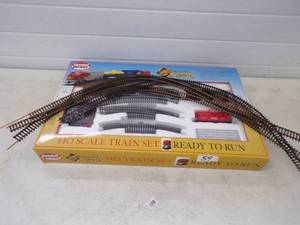 lot 227 image: American Classic Train Set