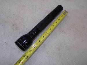 lot 238 image: Vintage Mag Light Flashlight