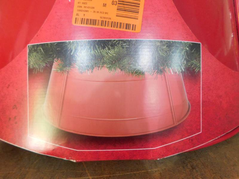 Home Accents Holiday Christmas Tree Collar 26.6 Mild Steel In Red Indoor Only