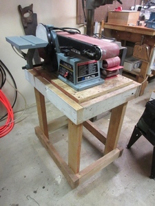 lot 503 image: DELTA 4 BELT  6 DISC SANDER