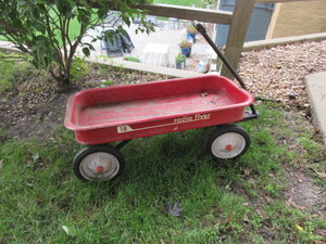 lot 578 image: RADIO FLYER WAGON