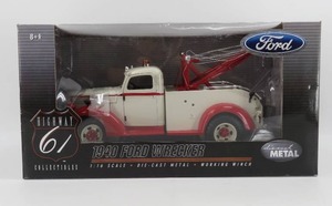 lot 5 image: Highway 61 Collectibles 1940 Ford Wrecker 116 Scale NIB