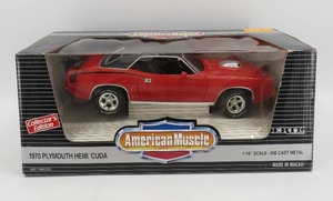 lot 20 image: American Muscle 118 Scale 1970 Plymouth Hemi Cuda RedBlack