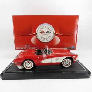 lot 32 image: Solido 112 Chevrolet Corvette 1958 Red Diecast Model