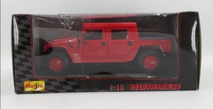 lot 39 image: Maisto Hummer 118 Scale Hard Top Red