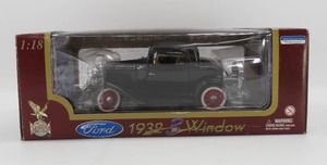 lot 46 image: Road Legends 118 Scale 1932 3 Window Diecast Model NIB