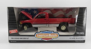 lot 50 image: American Muscle 118 Scale 1995 Dodge Ram 2500 SLT Diecast