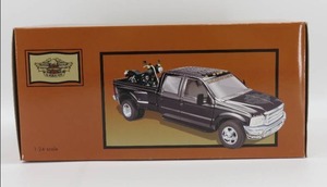 lot 52 image: Harley Davidson 124 Scale Brookfield Ford Crew Cab and FXDX NIB