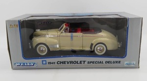 lot 92 image: Welly 118 Scale 1941 Chevrolet Special Deluxe Diecast