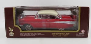lot 172 image: Road Legends 118 Scale 1957 Chevrolet Bel Air Diecast NIB