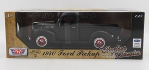 lot 179 image: Motor Max 118 Scale 1940 Ford Pickup Black NIB