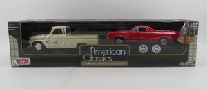 lot 188 image: Motor Max 124 Scale American Classics 2-Vehicle Set NIB